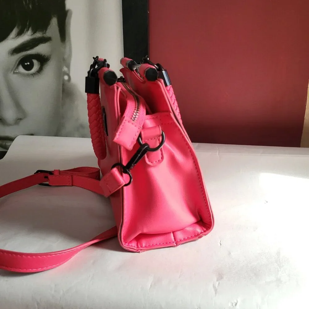 BADGLEY MISCHKA HOT PINK VEGAN LEATHER HANDBAG CROSSBODY - Picture 6 of 15